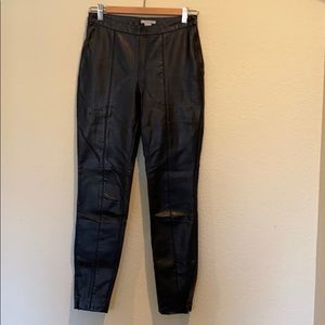 Faux leather skinny pants thick material